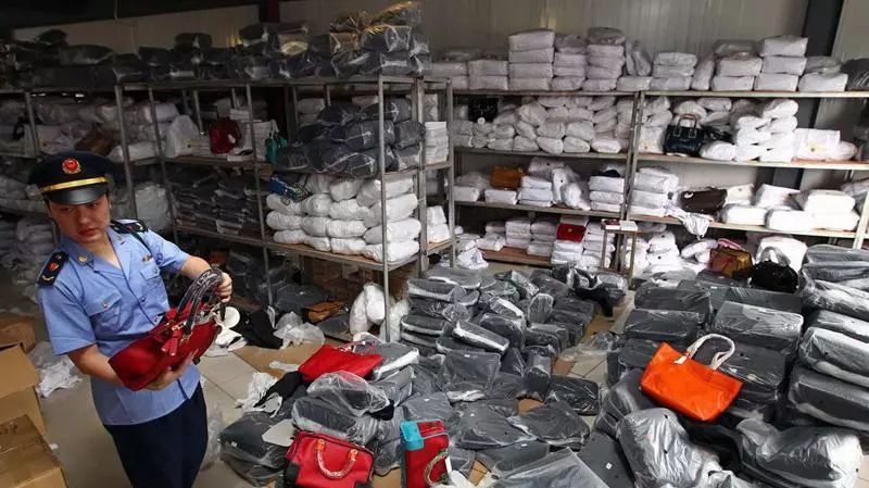 公安提醒什么东西不要晒朋友圈,有人在朋友圈卖这种东西被查