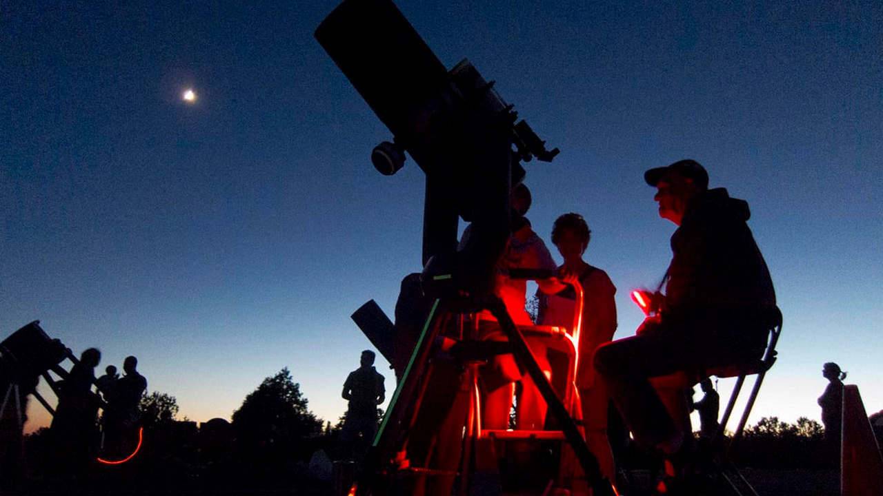 想买望远镜如何选择,望远镜知识入门选购望远镜必读