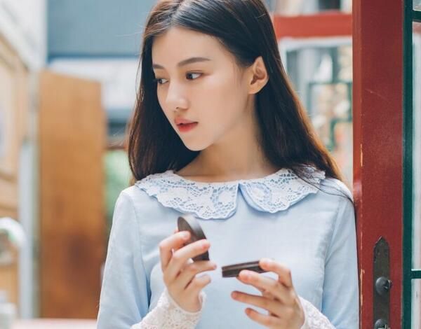 范冰冰光头漂亮,范冰冰杨幂红毯斗艳视频