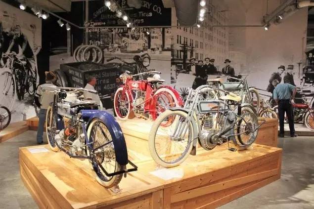 国外意大利摩托车博物馆,古典摩托车博物馆