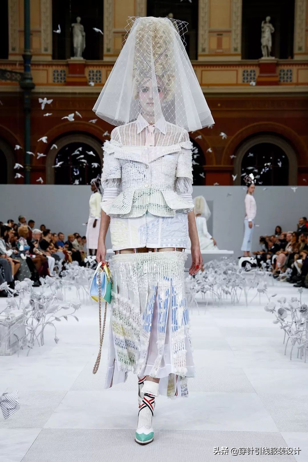 thombrowne西装全身搭配,thombrowne西装上身效果