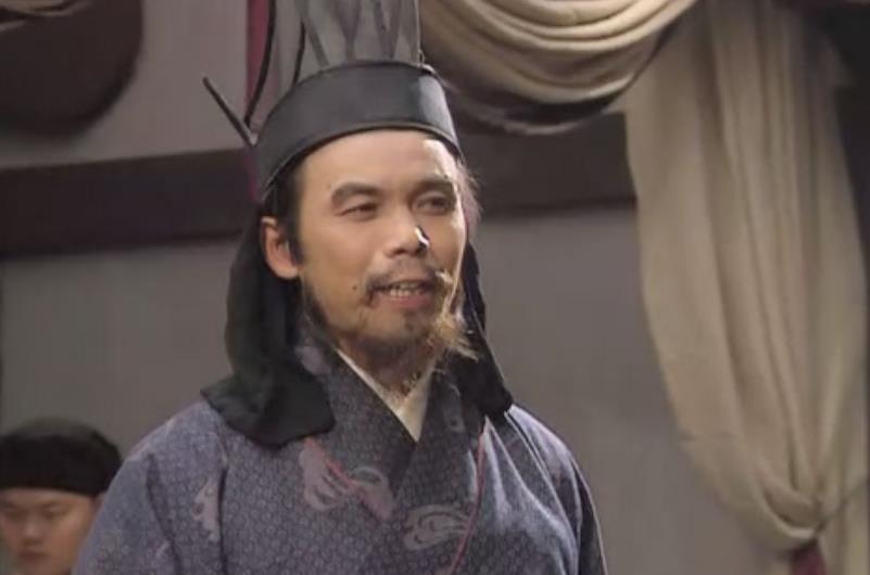 赵云为什么要重用黄忠,赵云黄忠马超封侯没