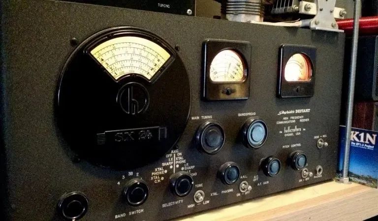 你曾经后悔过跟自己心爱的古董接收机说再见吗?