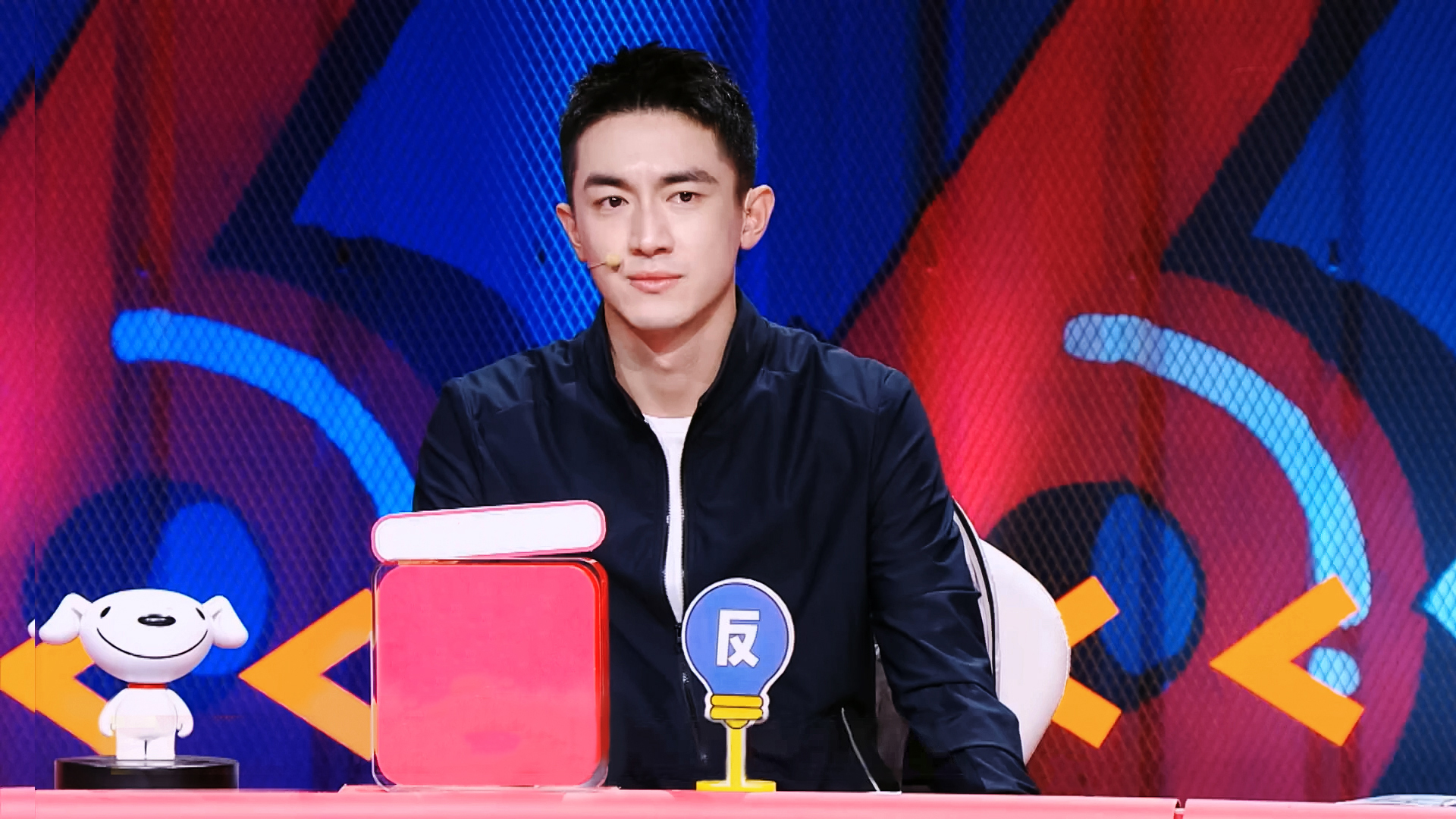 林更新配图闭嘴吧狗,林更新赵丽颖采访闭嘴