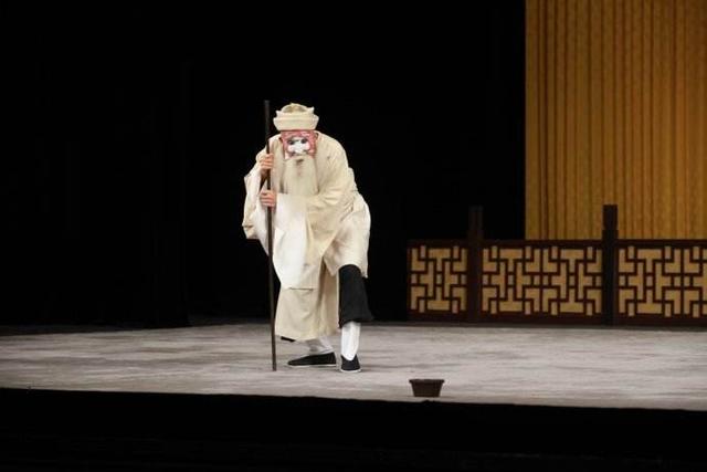 如何看待张馨予找代购被骗一事,张馨予被骗视频完整版