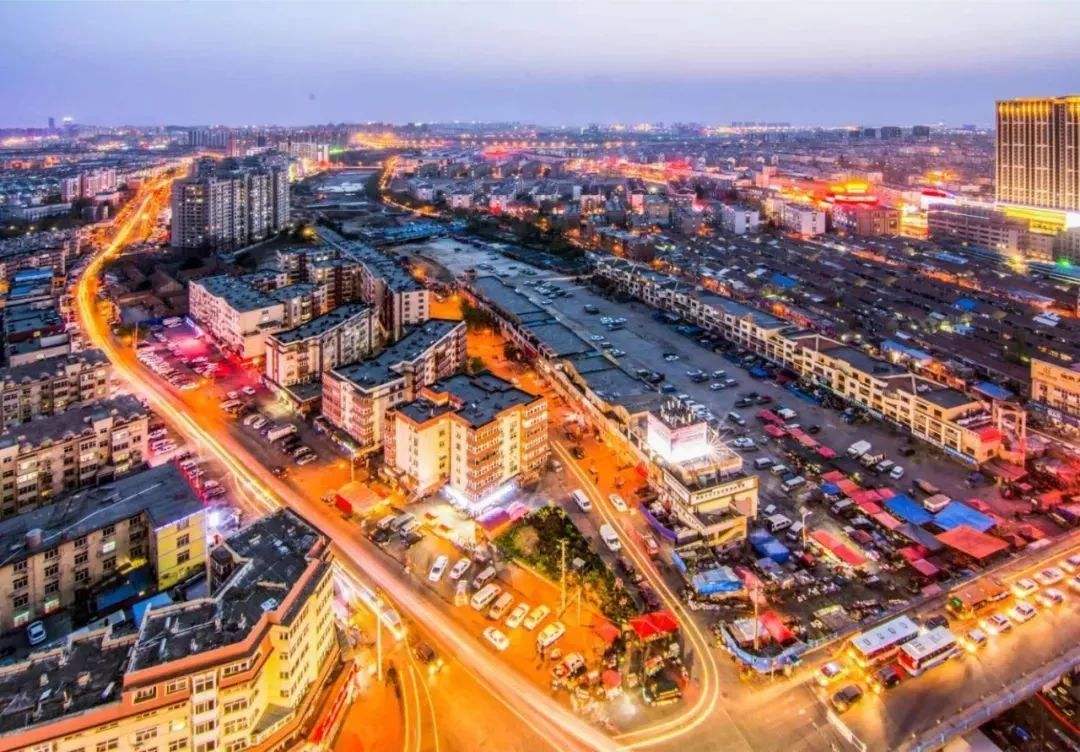 鑱婅亰闈掑矝,鑱婅亰闈掑矝杩欏骇鍩庡競