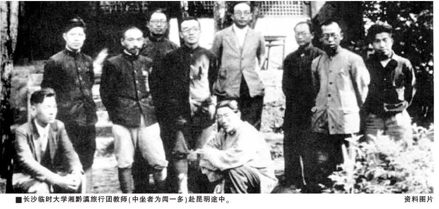 仅8年时间，他就带着这所“破烂学校”攀上了中国高校的珠峰