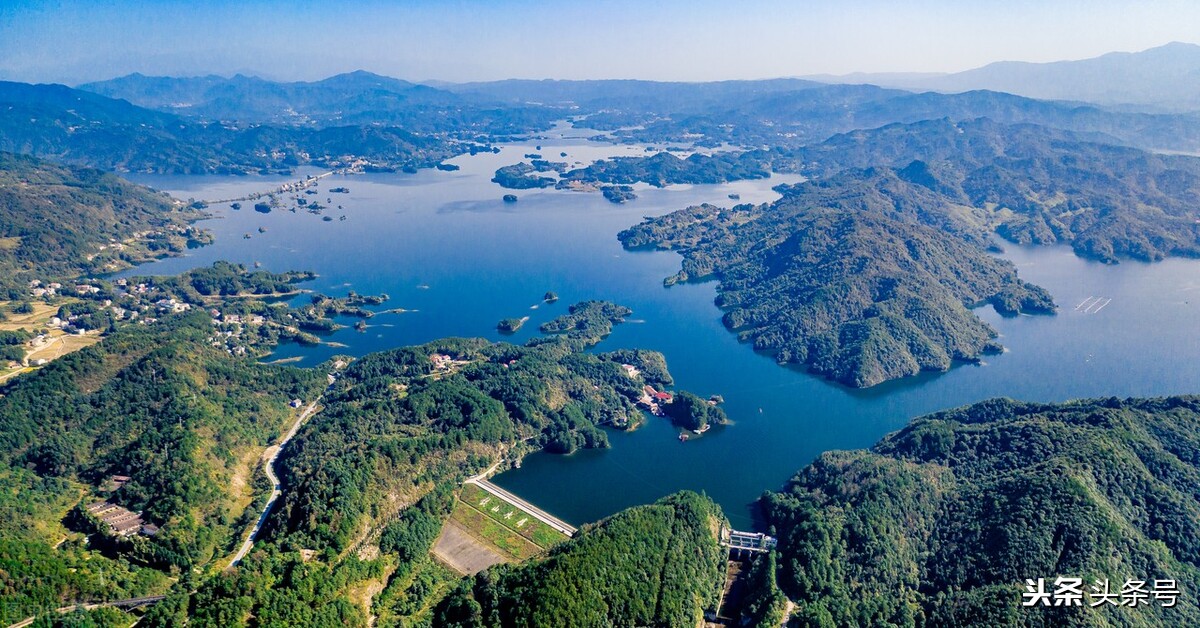 岳阳市编制老师工资待遇,岳阳县乡镇教师工资待遇