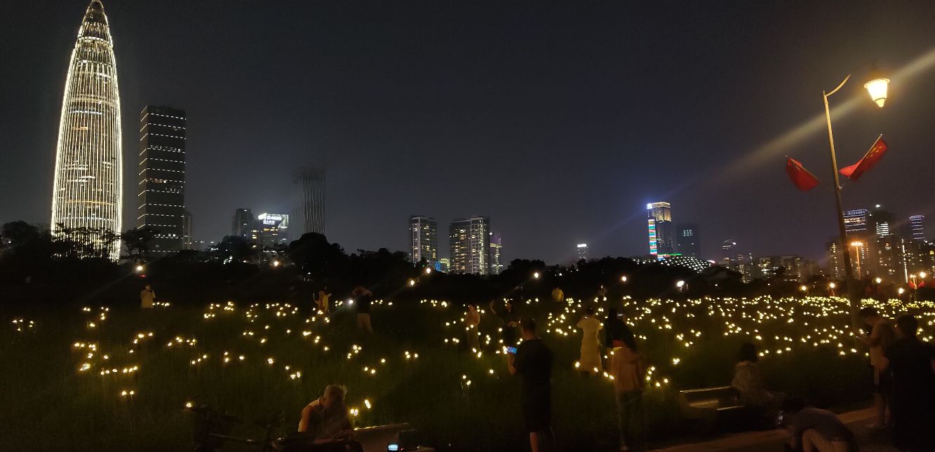 最美好的年纪活成了最糟糕的自己,在最好的年纪里过着最悲哀的生活