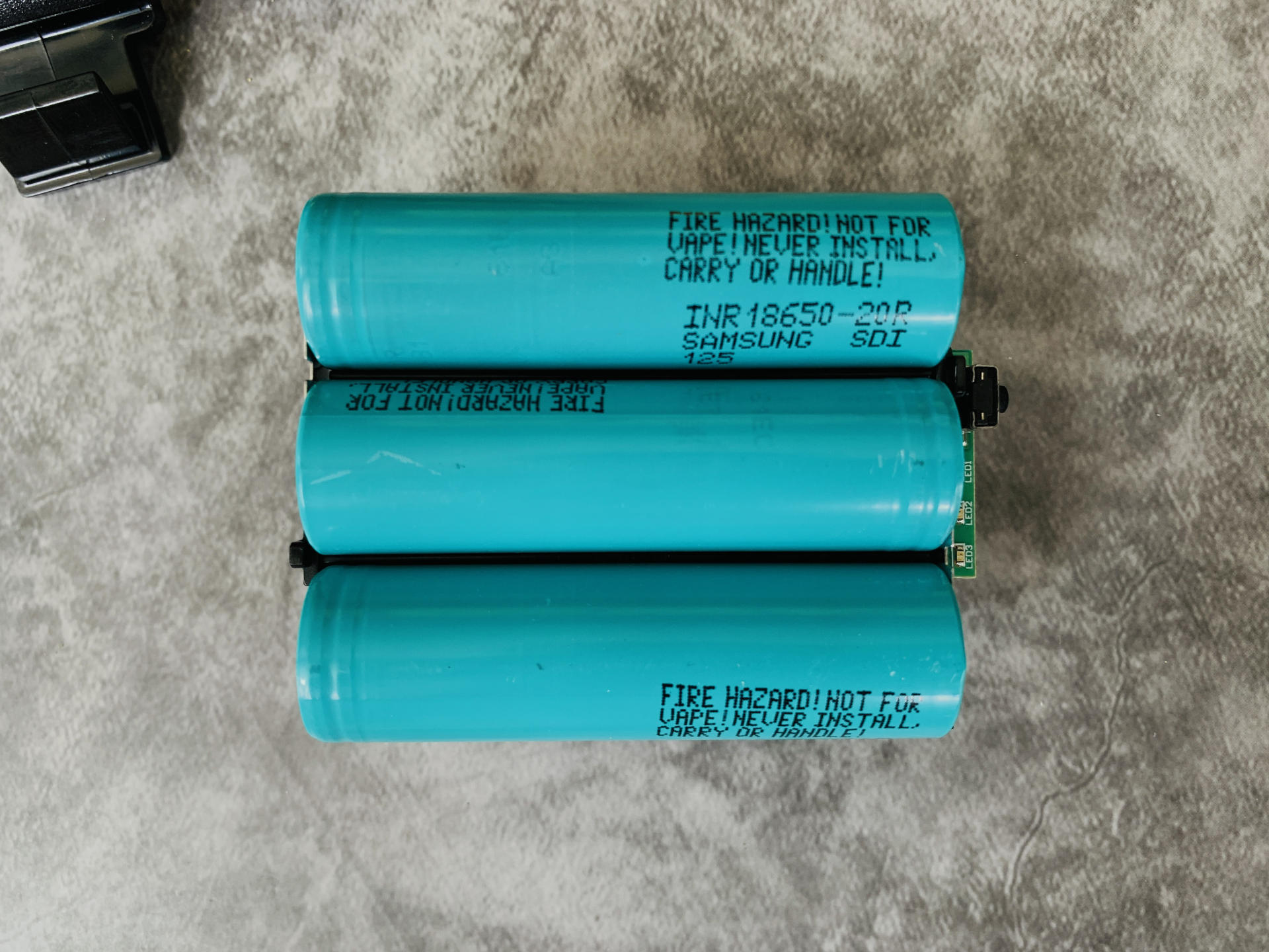 得伟电钻dcd701充满电要多久,得伟锂电钻测评