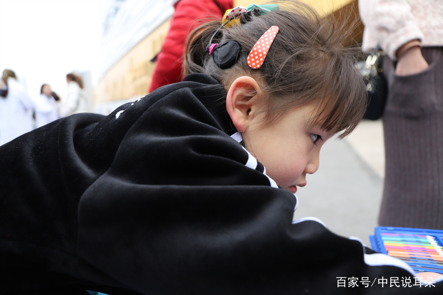 戴上人工耳蜗听到的声音,戴上人工耳蜗为啥还得做康复呢