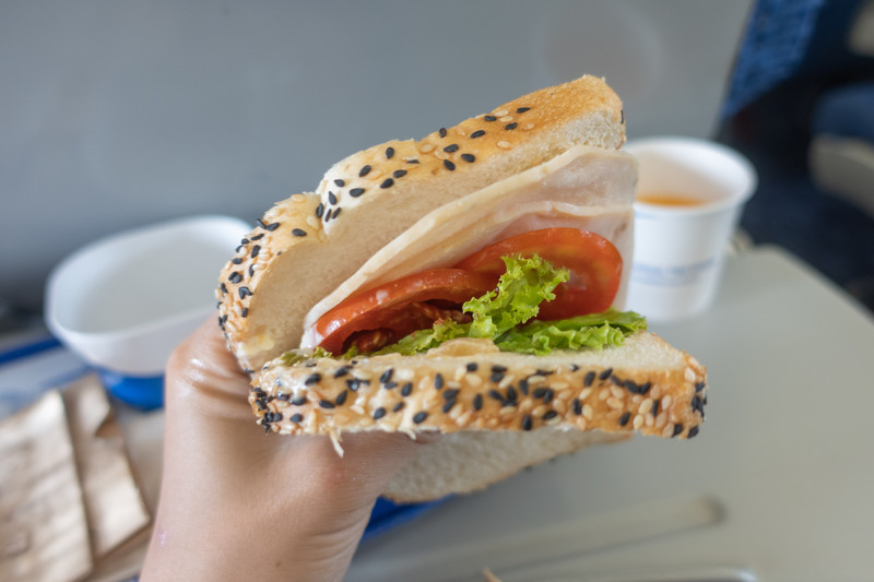 曼谷自由行落地签,胡志明飞曼谷落地签