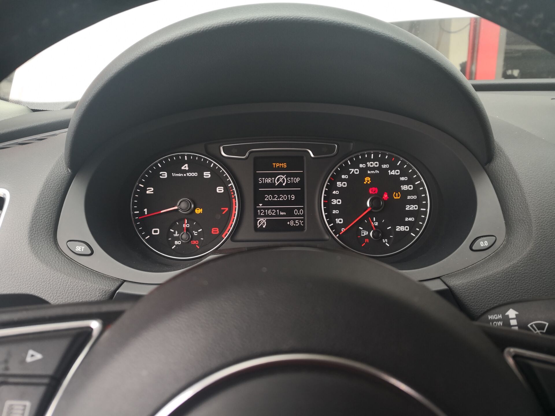 新款奥迪q3烧不烧机油,奥迪q31.4t烧机油吗