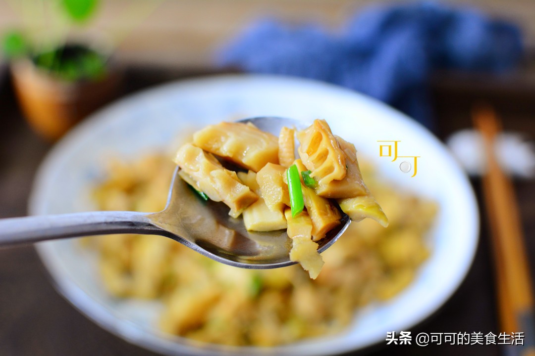 这种笋宁波人特别爱吃，除了凉拌炖汤，还有一种做法更好吃