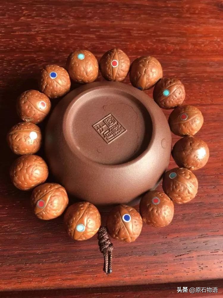 文玩小凤眼故事,文玩有趣的捡漏故事