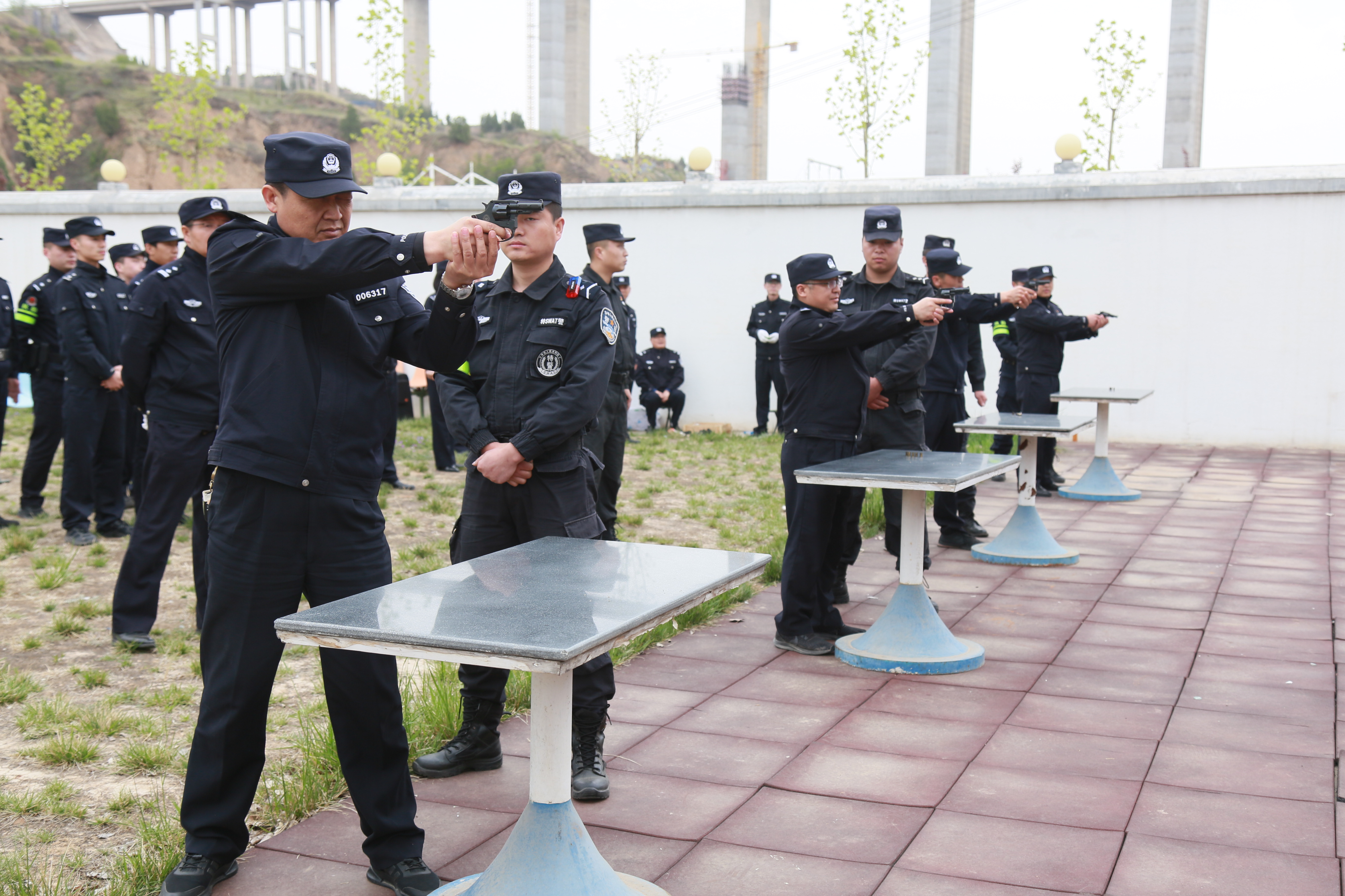 县公安局扎实开展警务实战大练兵,合阳县交警春训大练兵