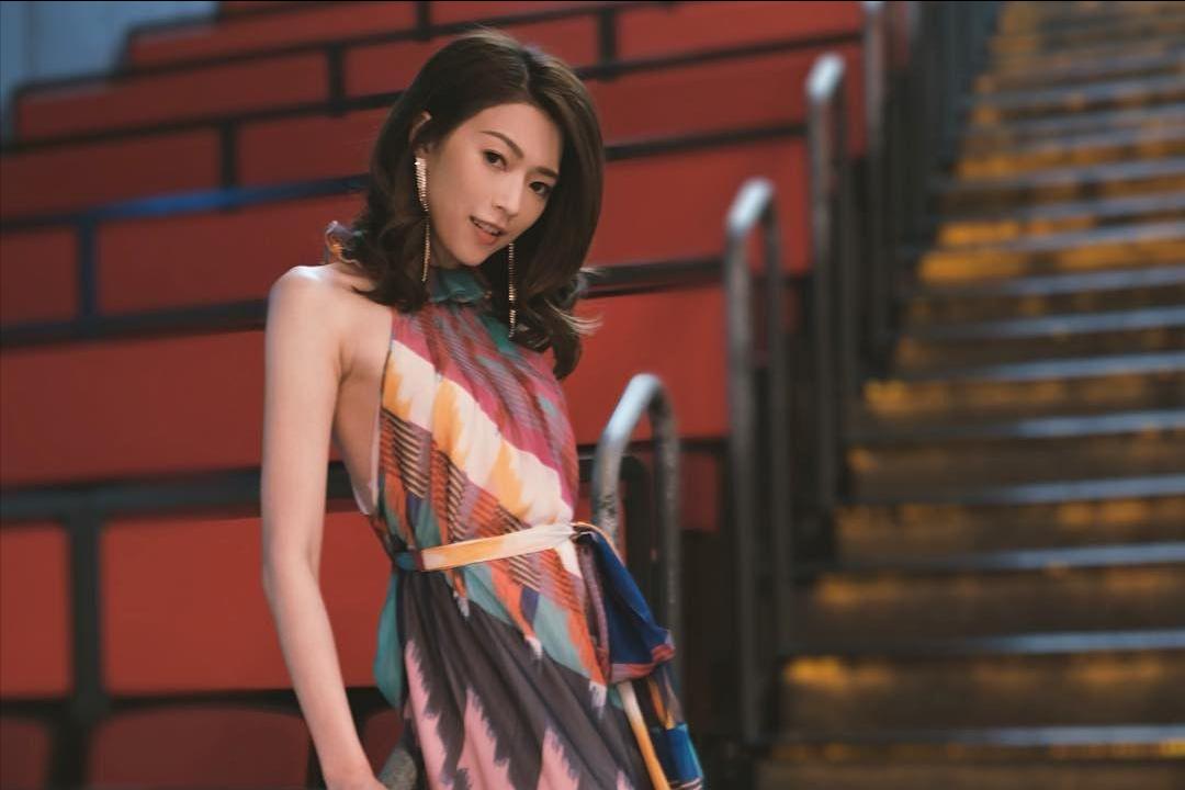 4年换10个男友,4年换了5个男友