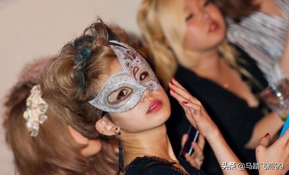 日本的夜生活有多么的丰富多彩,日本东京十大夜生活