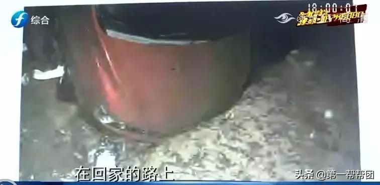 不知悔改二次酒驾醉驾终入刑,大胆司机无证还酒驾视频