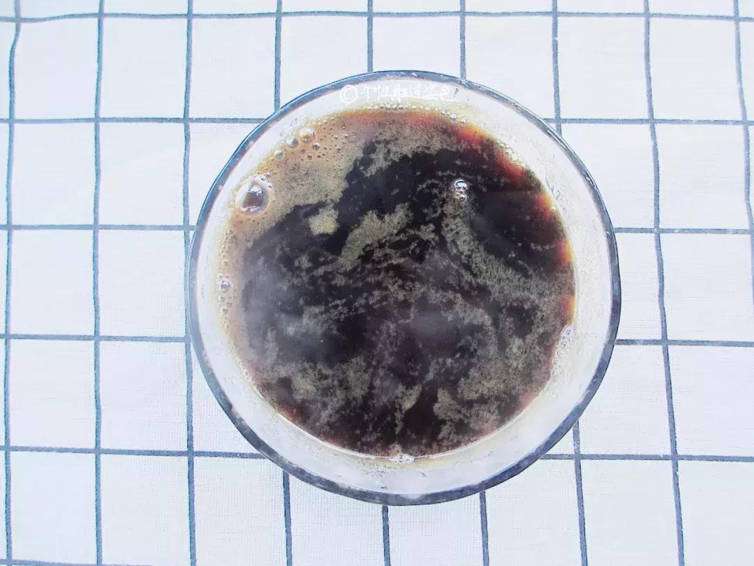 夏天吃到好吃的冰粉,吃冰粉果蔬脆