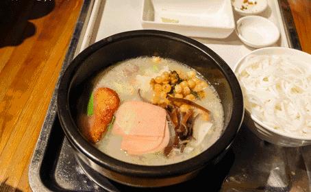 十秒到过桥米线学院北路店,十秒到云南过桥米线