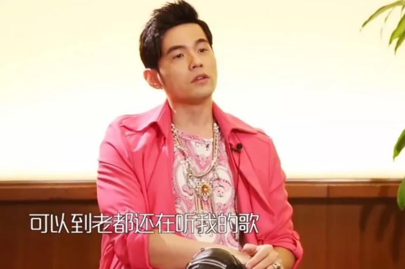 周郎才尽？这俩老男孩加起来80多岁，还是一首歌刷爆所有人的青春