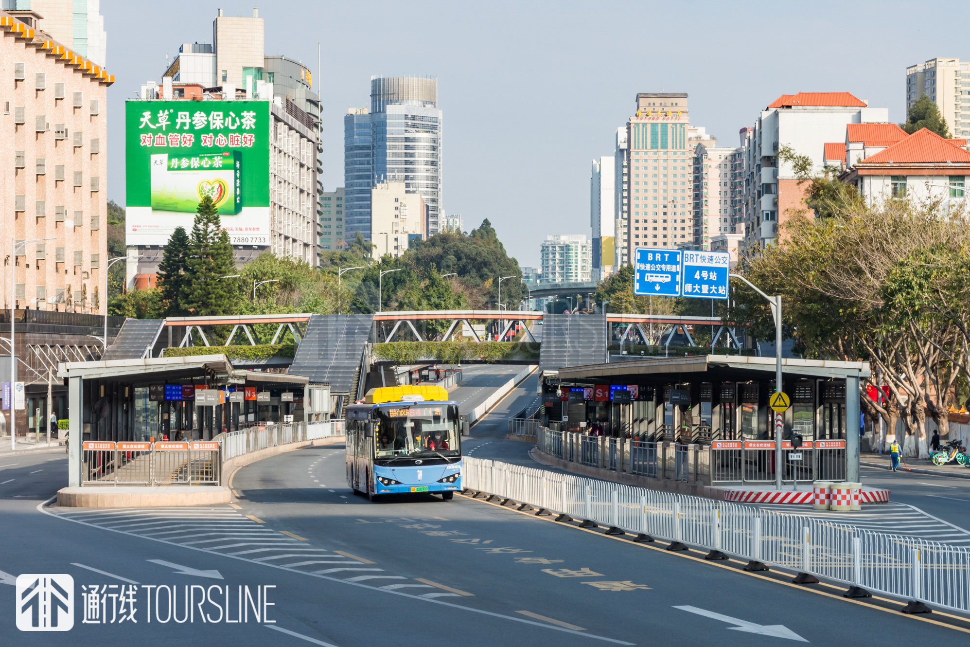 广州市快速公交车视频,广州快速公交b1没有快线了吗