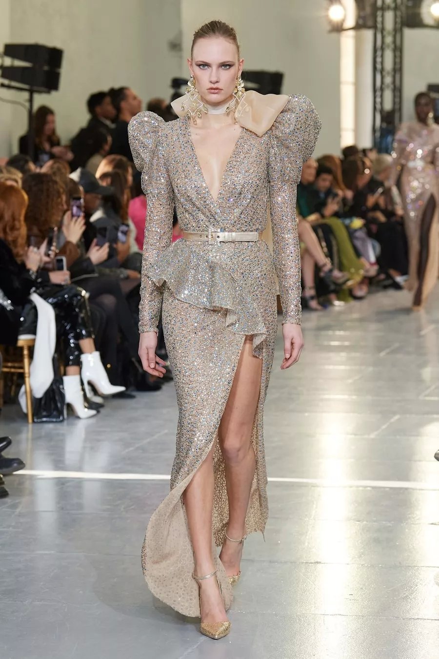 2020巴黎秋冬高定时装周完整版 (2019年春夏巴黎高定时装周)