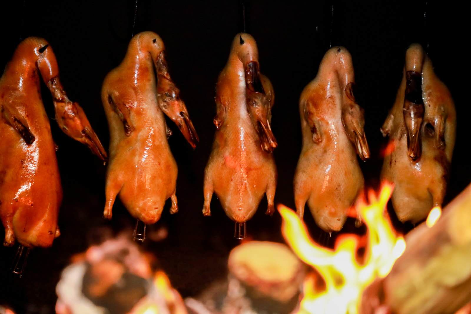 北京非遗美食跟唐鲁孙先生学吃北京烤鸭，食不厌精脍不厌细