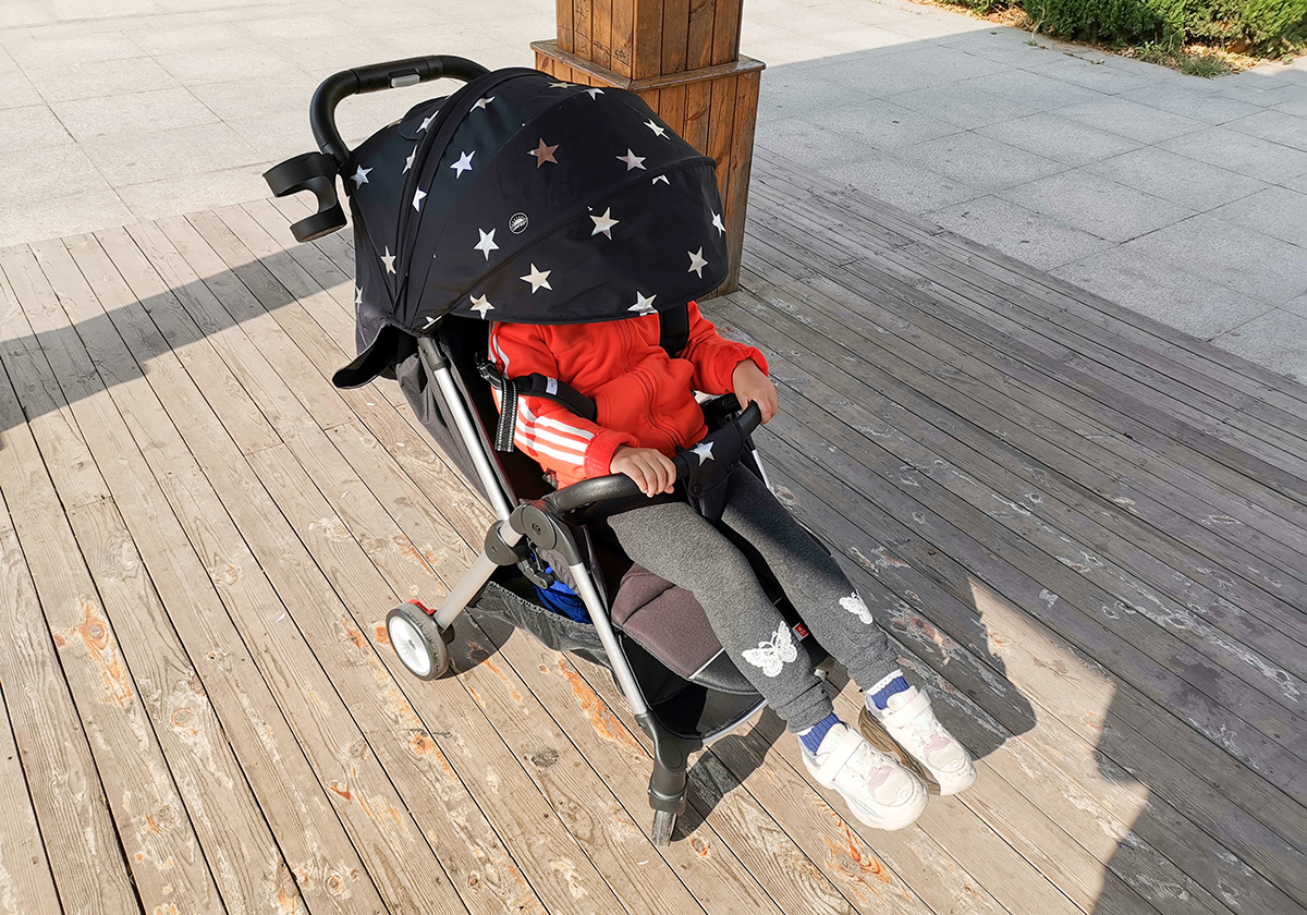 婴儿折叠轻便简易推车3岁内,简便轻巧婴儿推车可睡觉