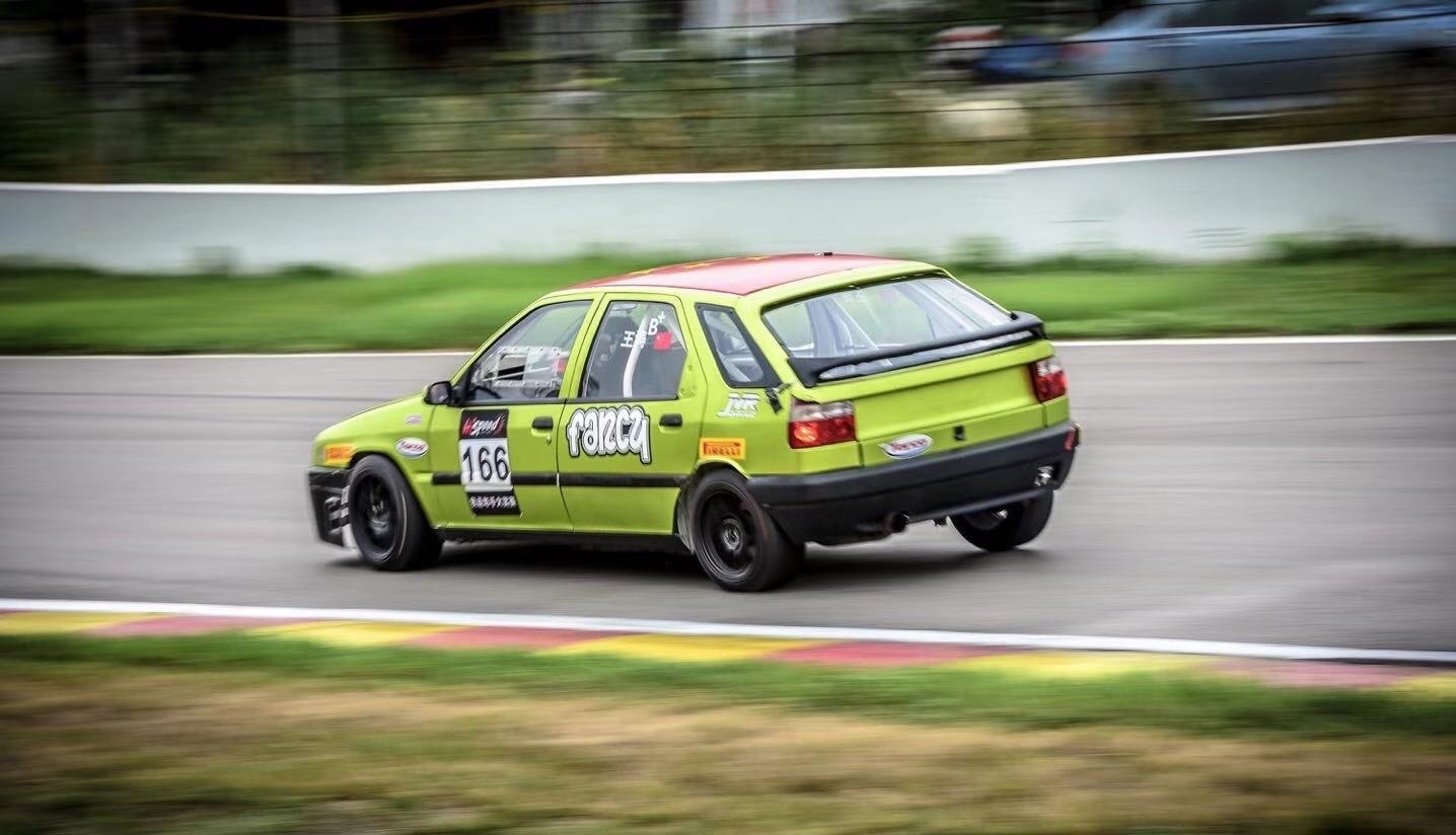 刚毕业5万左右性价比高的车,5万左右靠谱二手车推荐