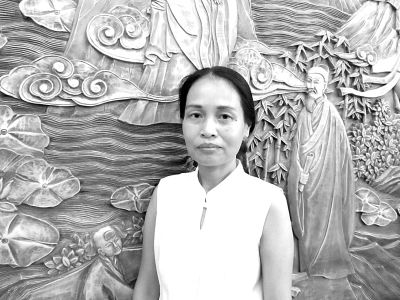 失落的身体：林白、陈染《一个人的战争》《私人生活》的另类解读