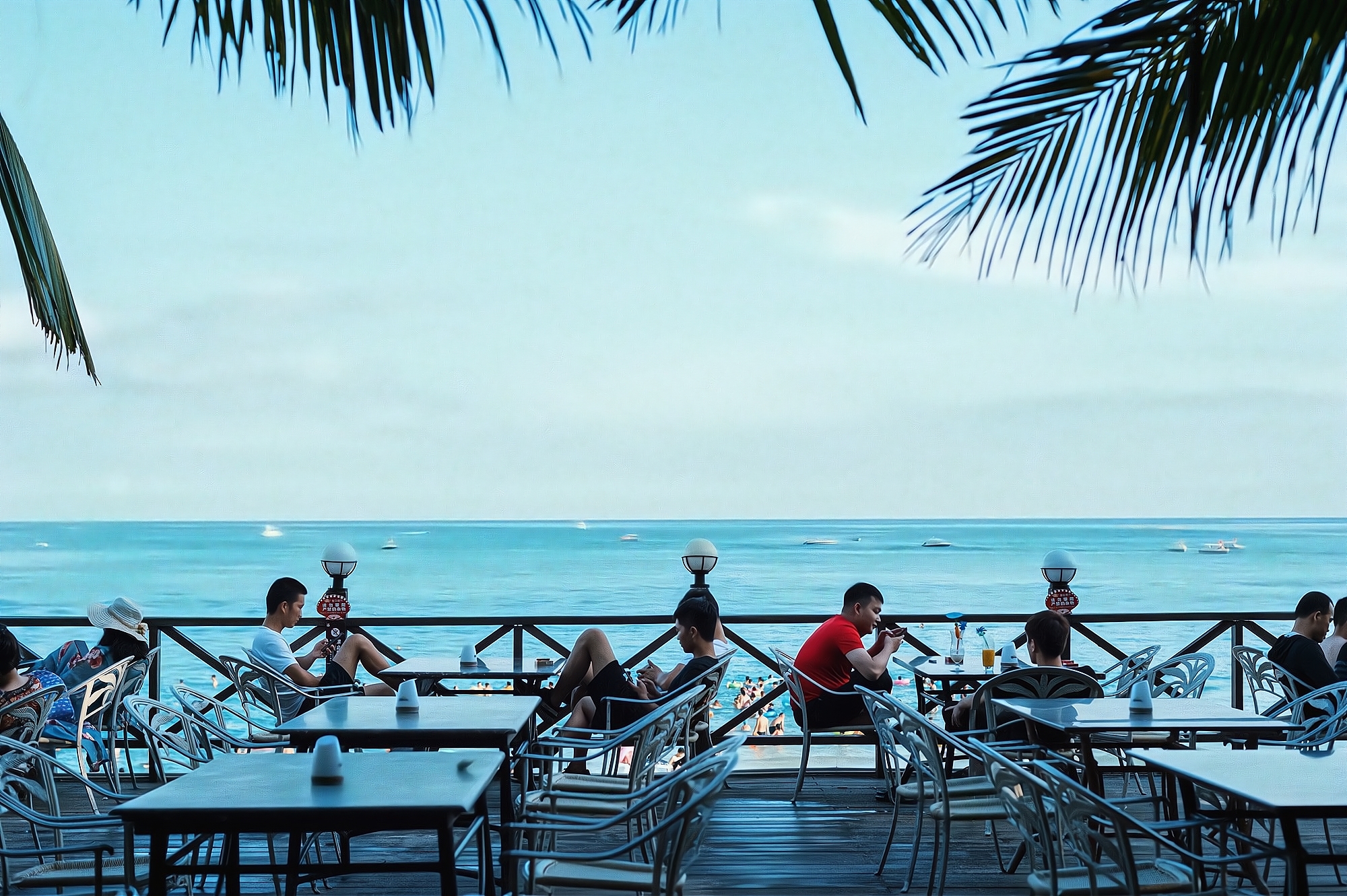 三亚被游人吐槽,为什么三亚消费比外国还高