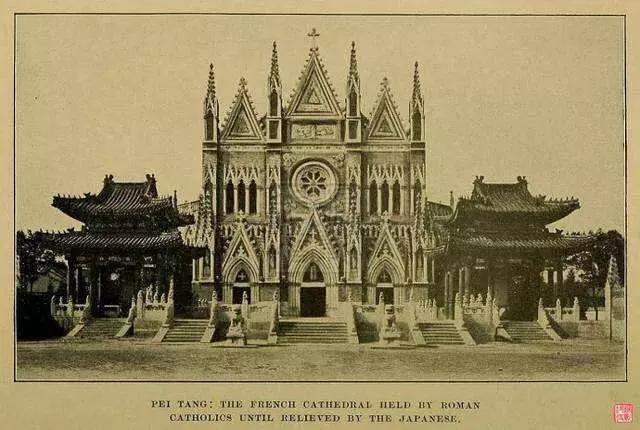 几万义和团和正规军一起攻打教堂和使馆，为什么攻不下来？