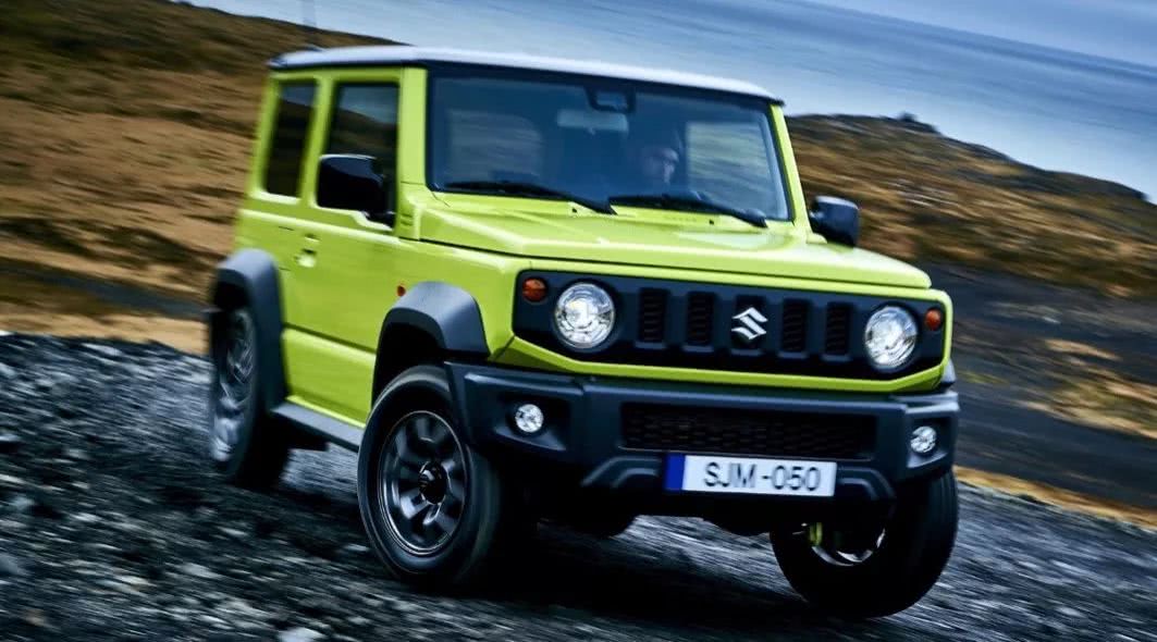 铃木吉姆尼第一视角试驾,铃木吉姆尼进口越野攀爬视频