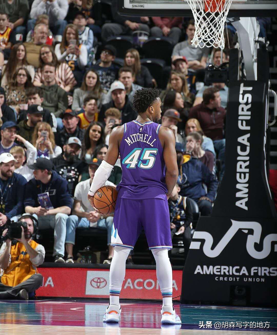 人物|多诺万-米切尔：引领盐湖城复兴之路，最强分卫接班人？