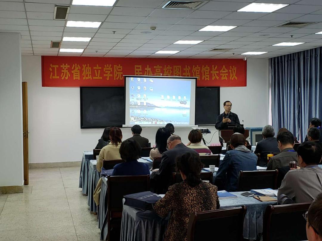 图书馆能遇见一场美丽的邂逅吗,图书馆治愈自己的好地方