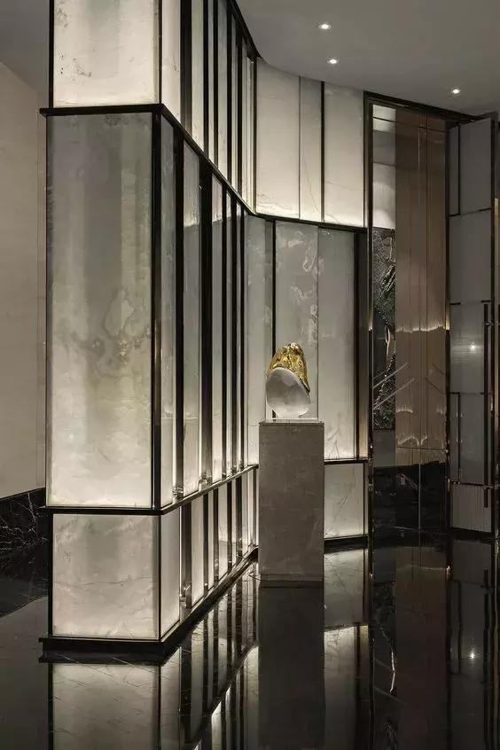 每日课堂|苹果零售店，超薄“透光石”如何成为黑科技玩法？