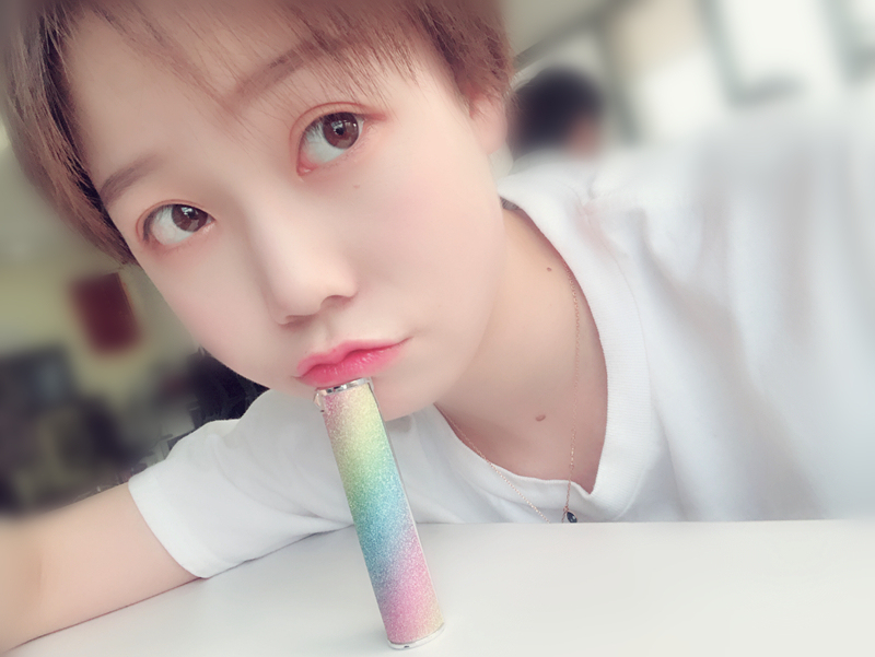 dior变色唇膏老款和新款 (黑皮dior变色润唇膏)