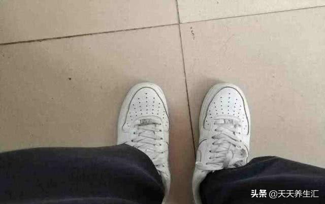 扁平足女士穿啥鞋子好,扁平足女生适合穿什么样的高跟鞋