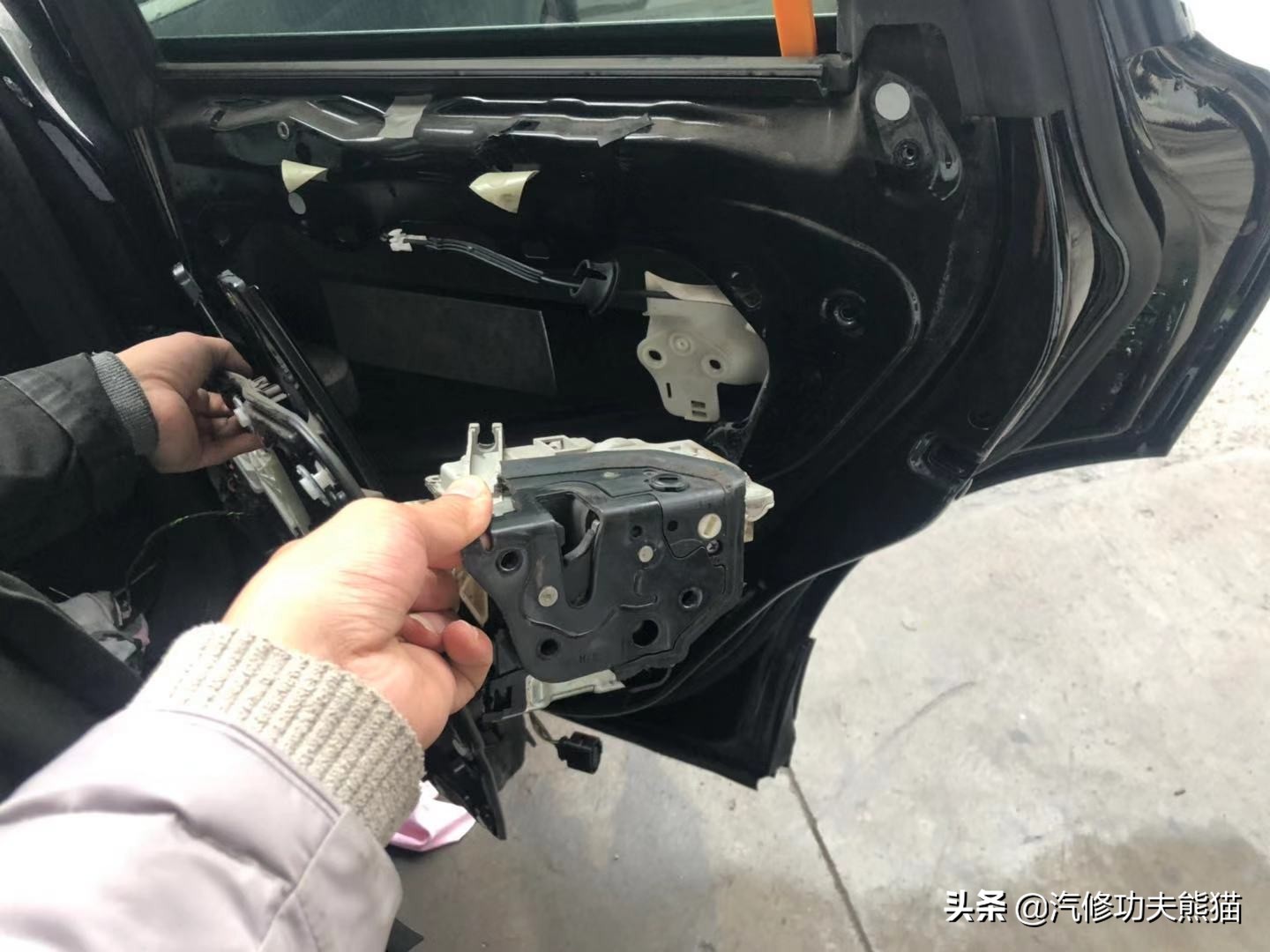 2020款保时捷卡宴s烧机油吗,保时捷卡宴免拆治理烧机油靠谱吗