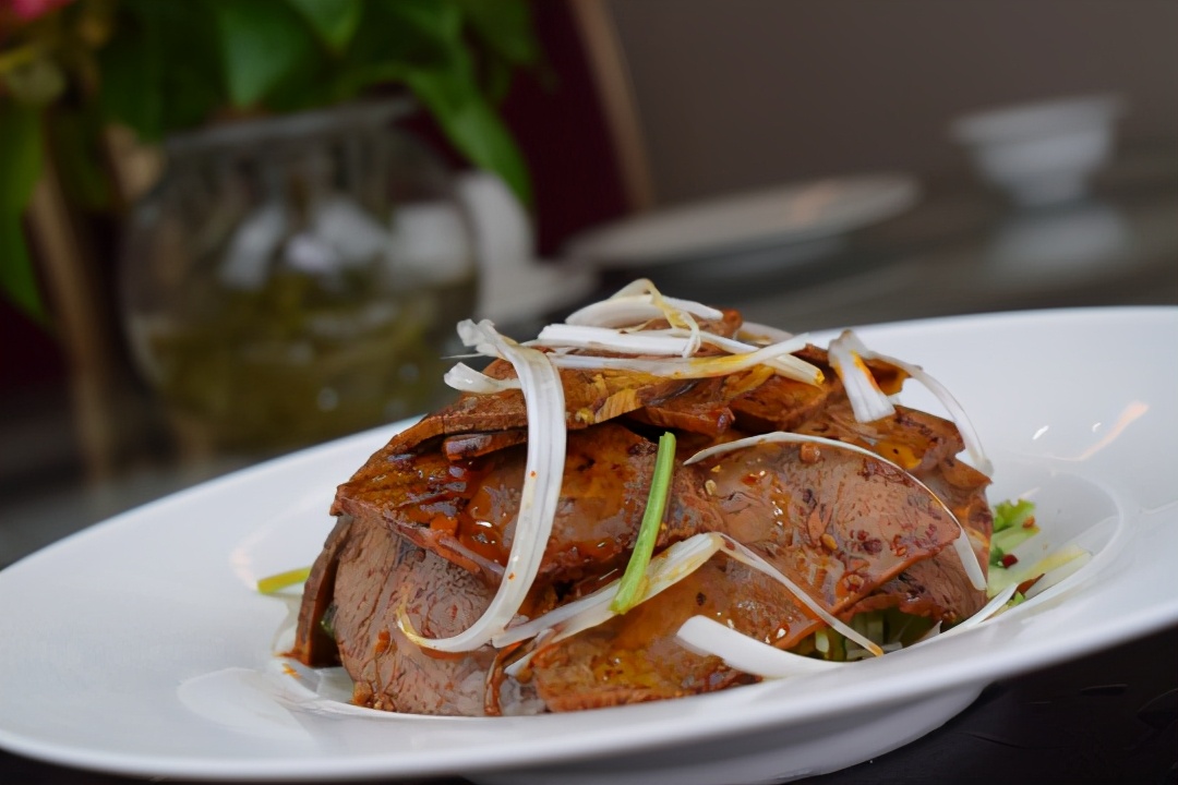 凉拌兔肉最好吃的十种做法,川味麻辣兔肉最正宗的做法