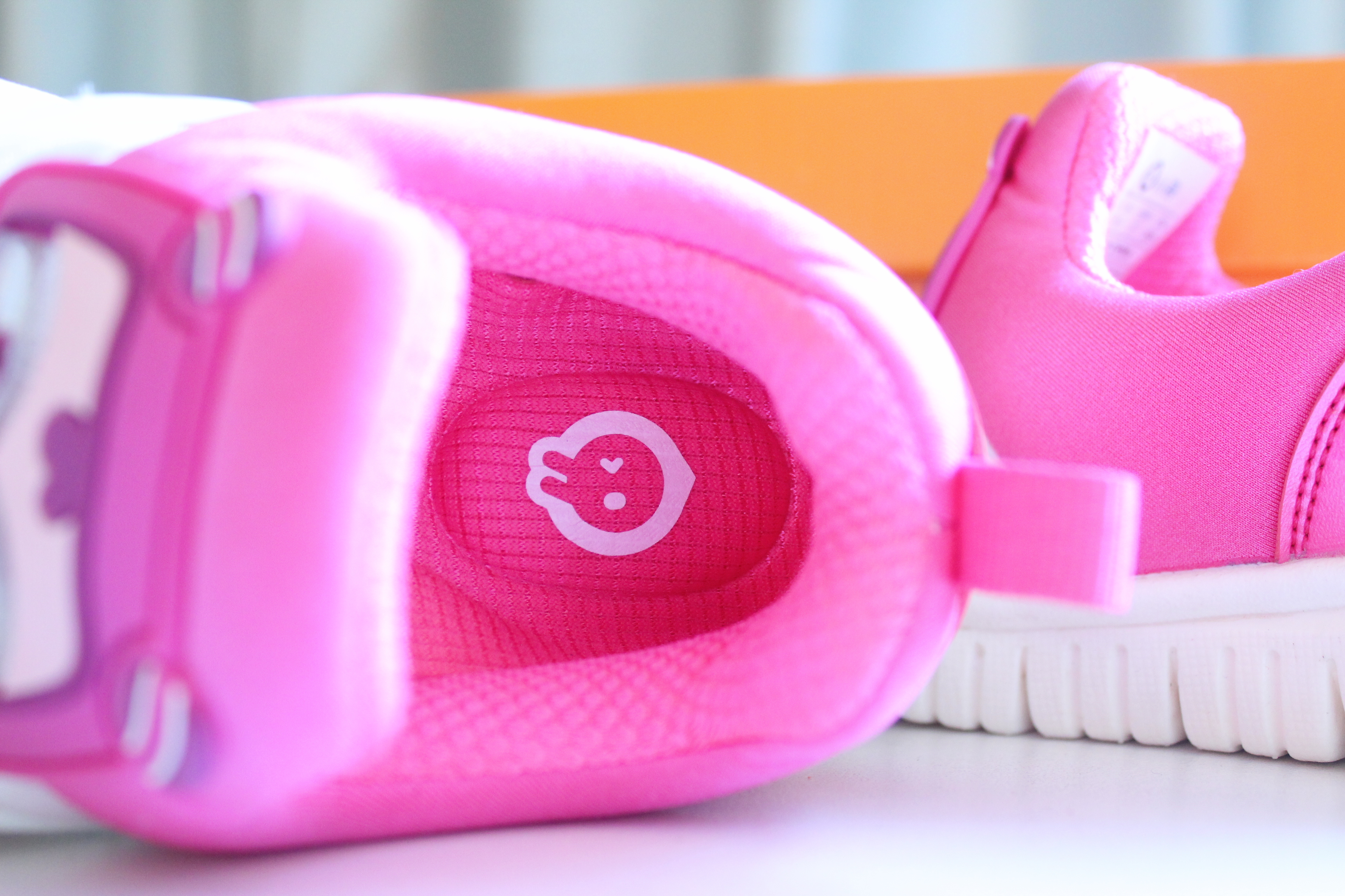 小寻智能轮滑鞋,小寻儿童智能溜冰鞋