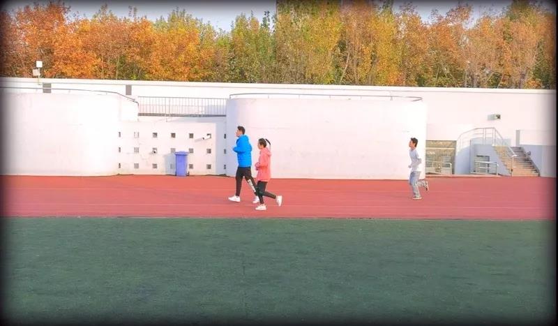 多个运动场馆免费开放,动起来体育公园