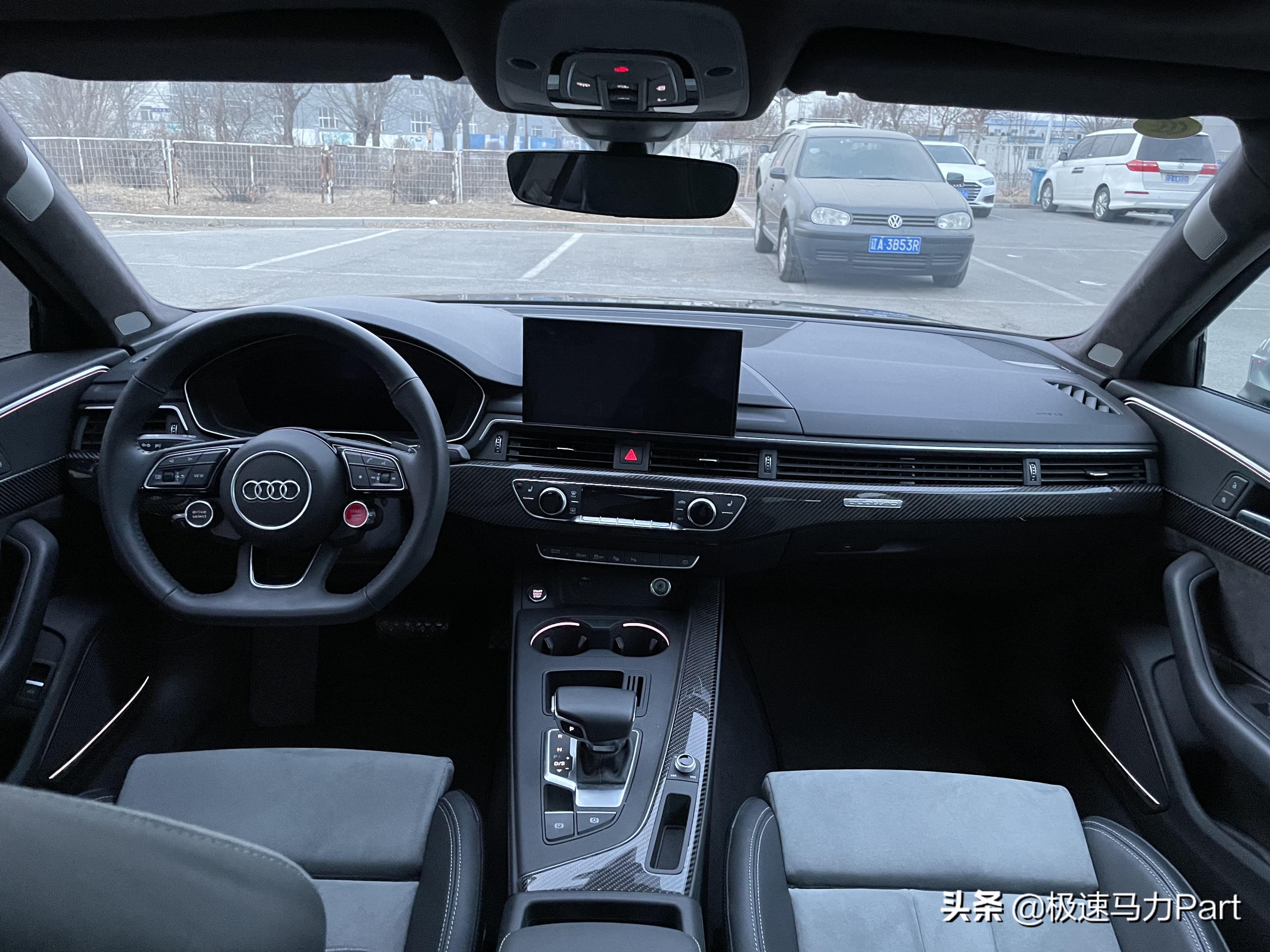 2022奥迪a4l45quattro臻选动感型,新奥迪a4l推荐哪一款