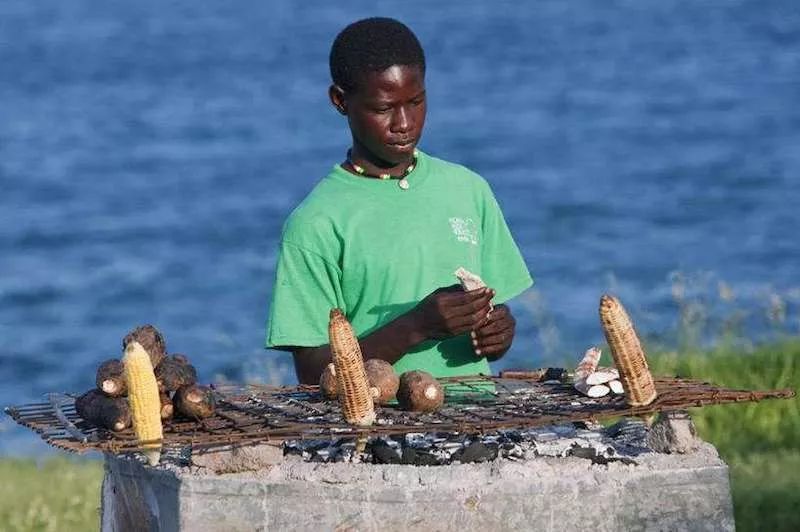 美国人感恩节感恩谁,美国人的感恩节是怎么来的