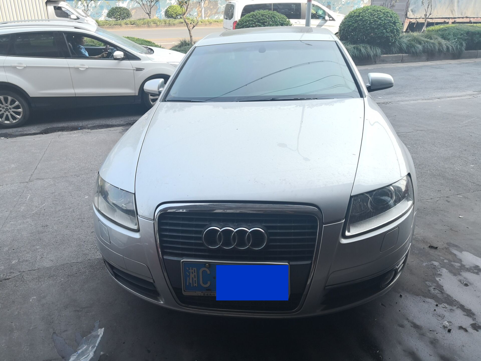 奥迪a6l2.0t气门油封烧机油,老款奥迪a6l2.0烧机油怎么解决