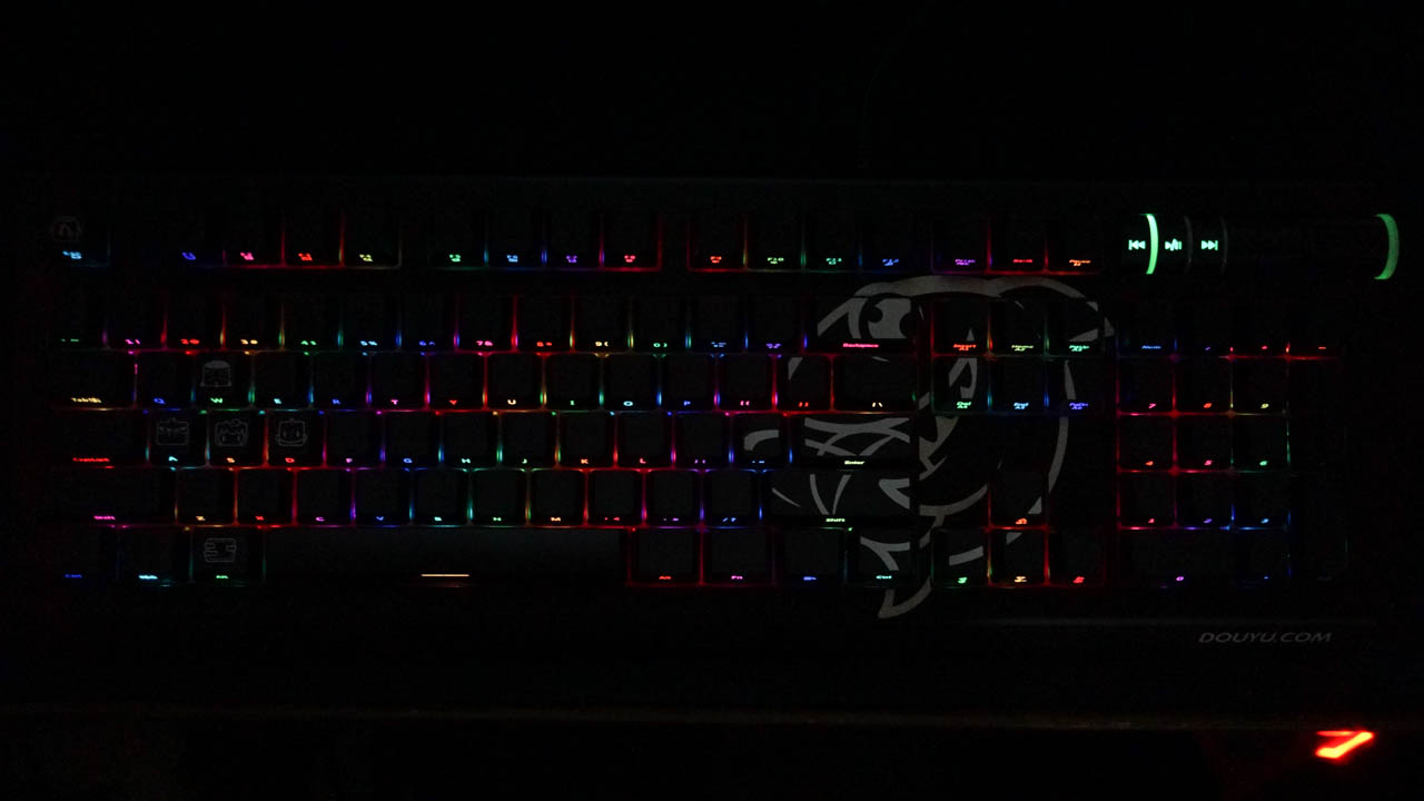 斗鱼机械键盘dkm200,斗鱼dkm150键盘红轴测评