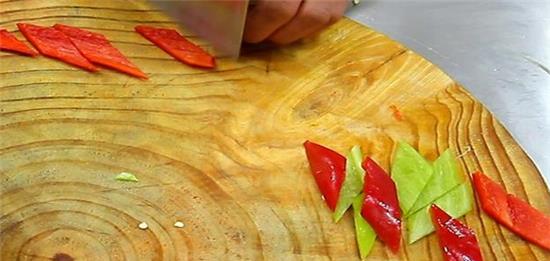 用水果代餐能减肥吗女性,每天不吃饭用水果代餐可以减肥吗