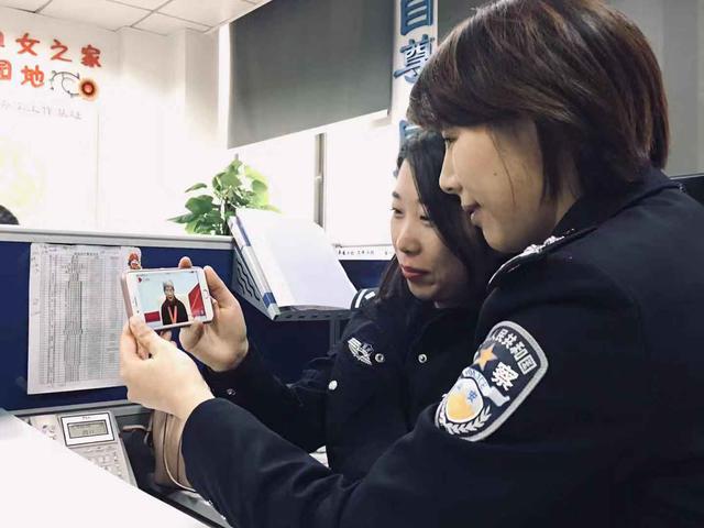 为巾帼致敬的歌曲短视频,为巾帼英雄疯狂打call